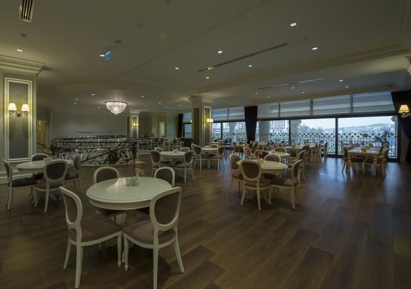 Vialand Palace Hotel — 4