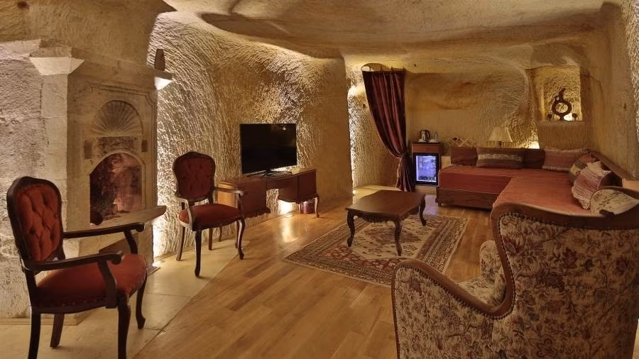 Golden Cave Suites — 7