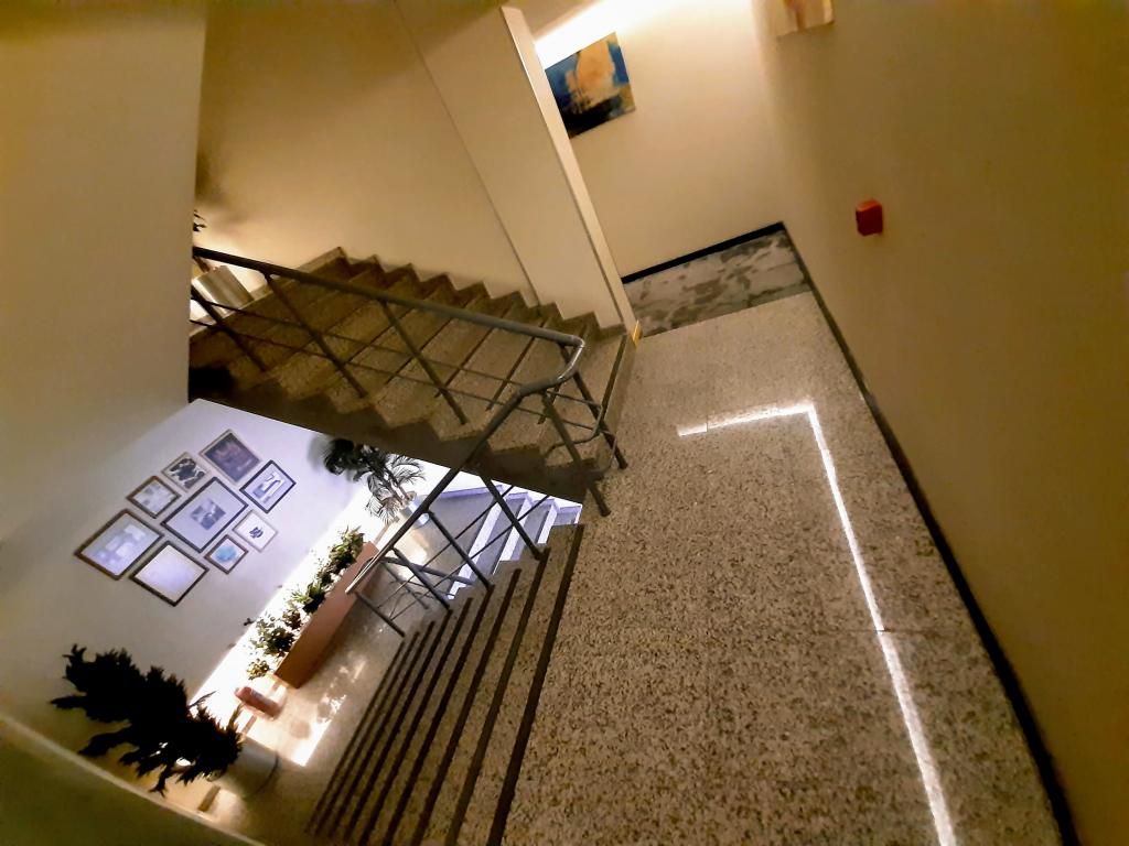 Sapko Airport Hotel — 9