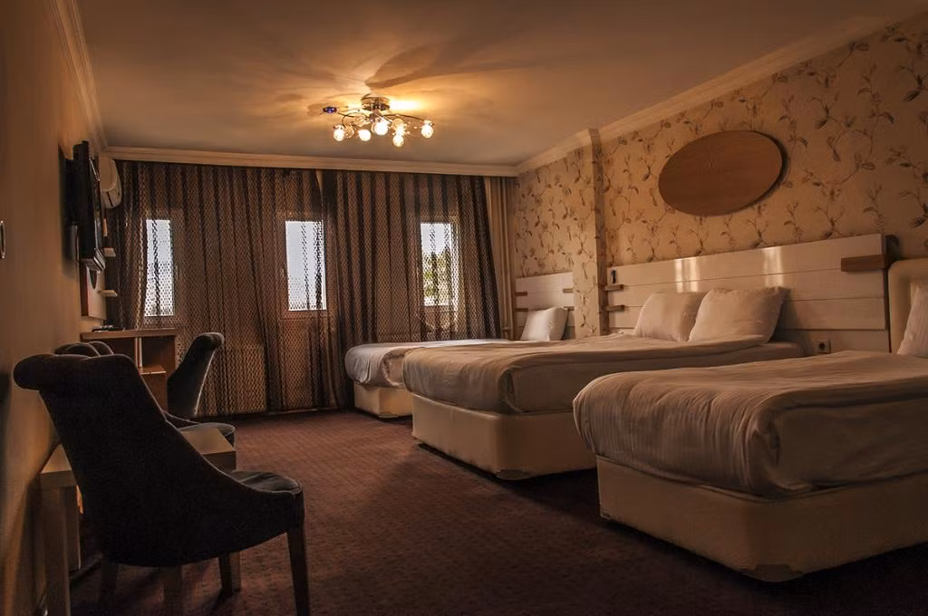 Strazburg Hotel — 9