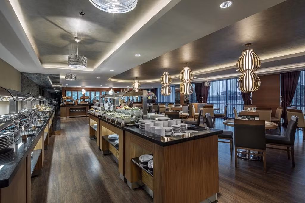 DoubleTree By Hilton Istanbul Topkapı — 7