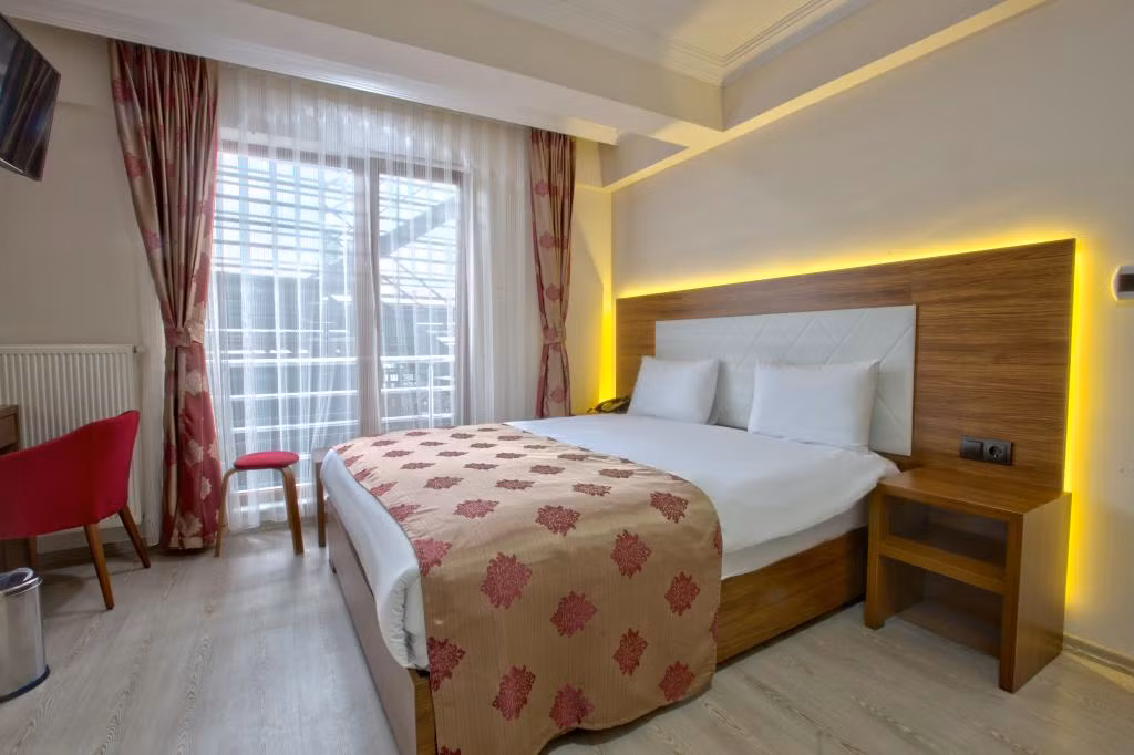 Bolu Cadde Otel — 9