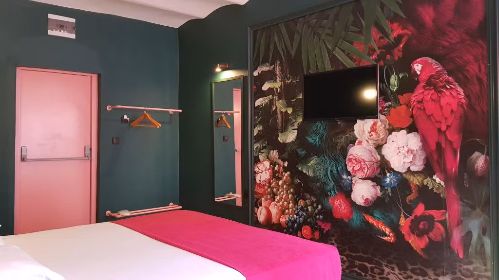 Casa Rosa Suites — 8