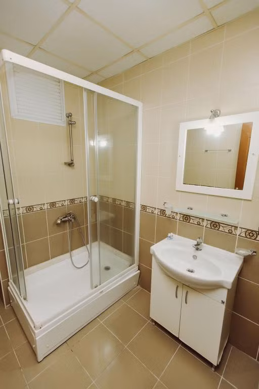 Özalp Han Hotel — 8