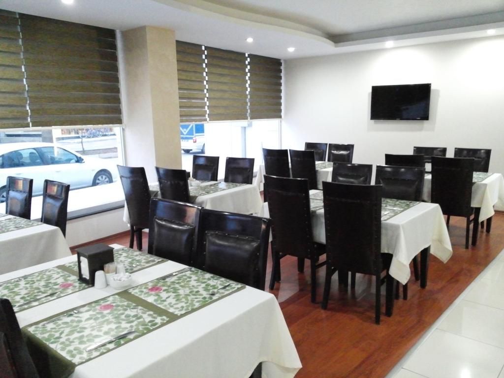 Hosta Otel Adana — 3