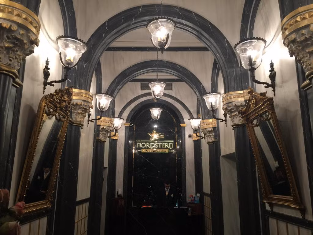 Nordstern Hotel Galata — 7