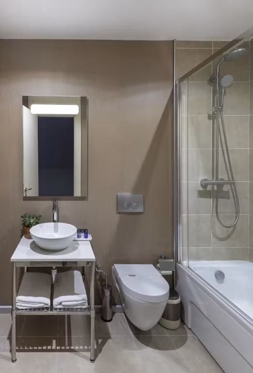 Upsuites Hotel — 9