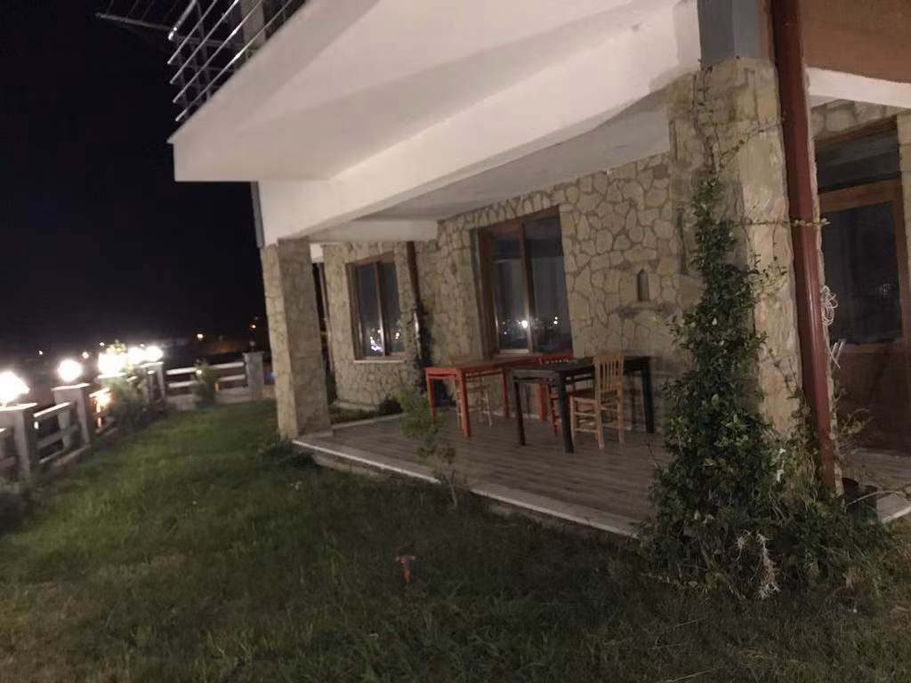İspilya Konukevi — 3