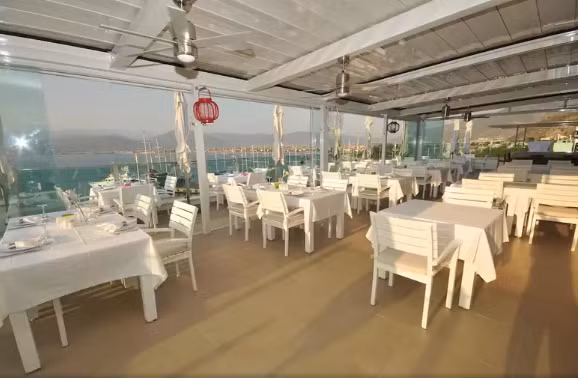 Alesta Yacht Hotel — 8