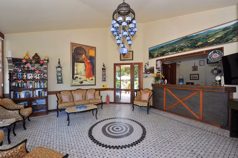Grenadine Lodge — 5