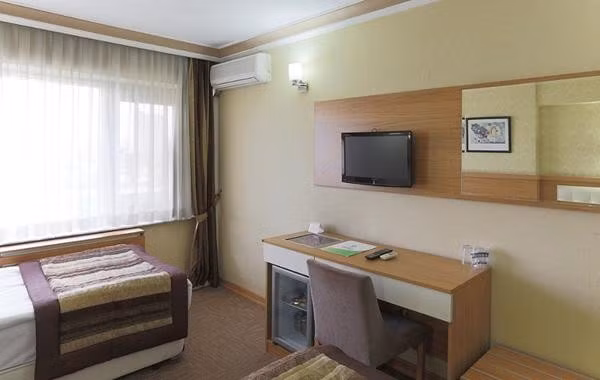 Başkent Otel Ankara — 8