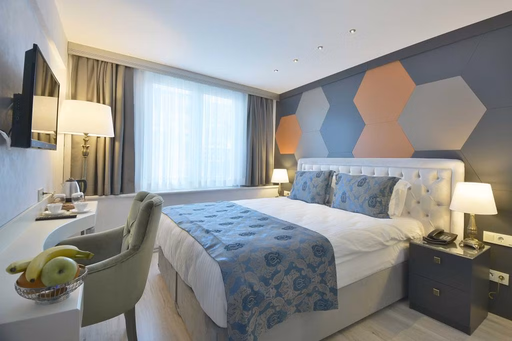 Adamel Hotel İstanbul — 7