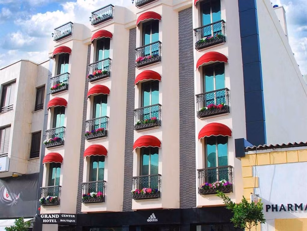 Grand Center Boutique Hotel — 2