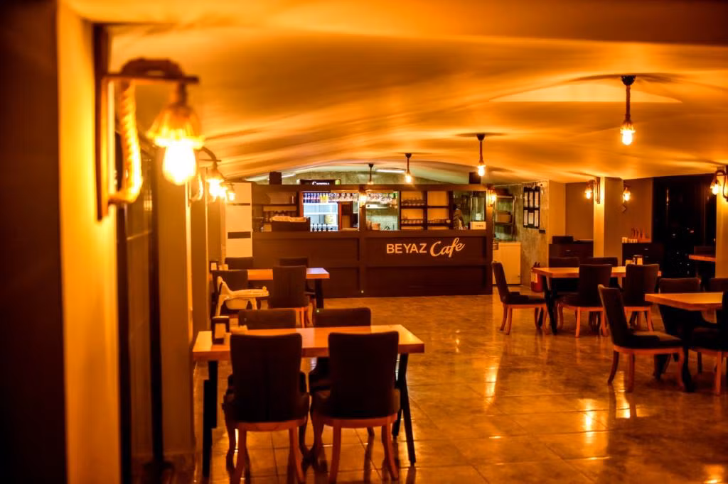 Beyaz Otel Gerze — 3