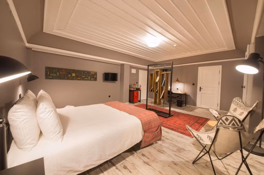 Garp Hotel — 6