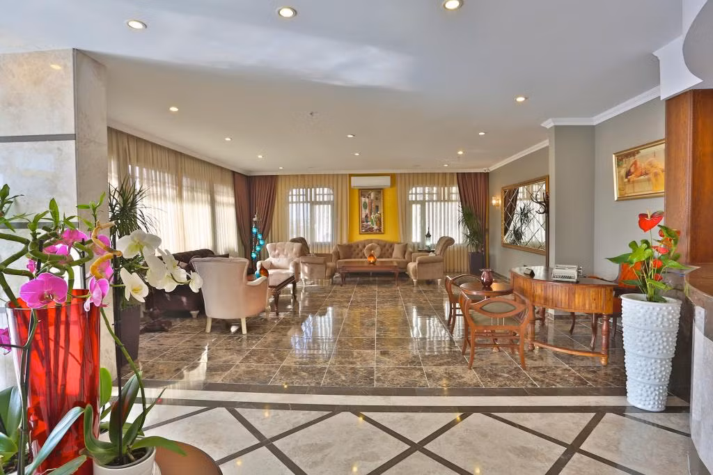 Bon City Resort Hotel — 4