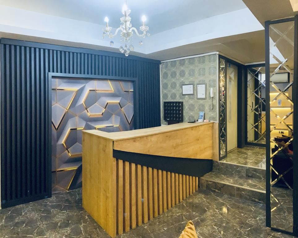 Orange Airport Hotel — 3