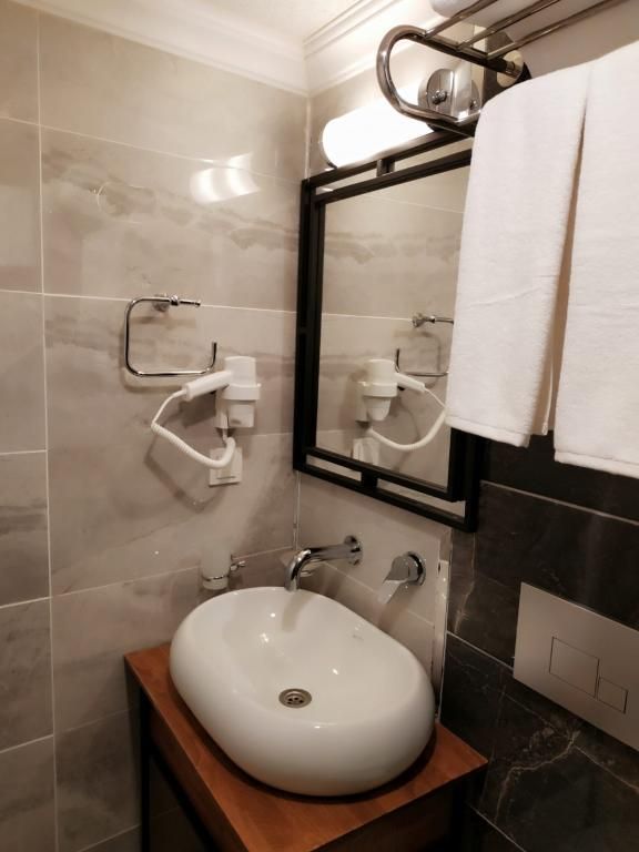 Farina Hotel — 8