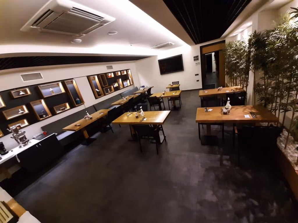 Sapko Airport Hotel — 6