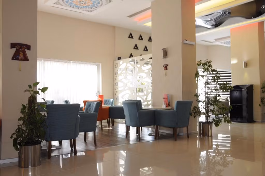 Orty Airport Hotel — 6
