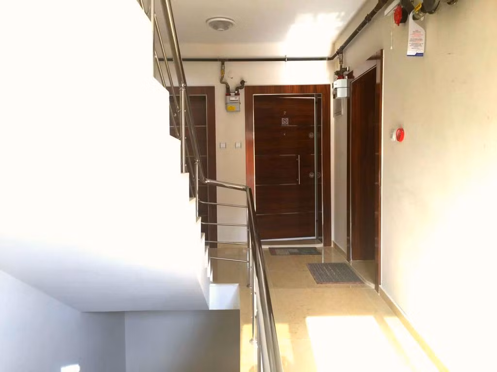 Dr. Aslan Aile Apartı — 2