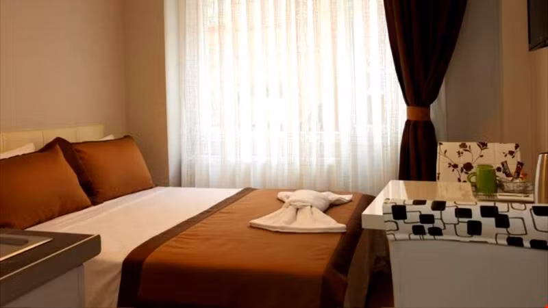 Çetinkaya Suite Hotel — 3