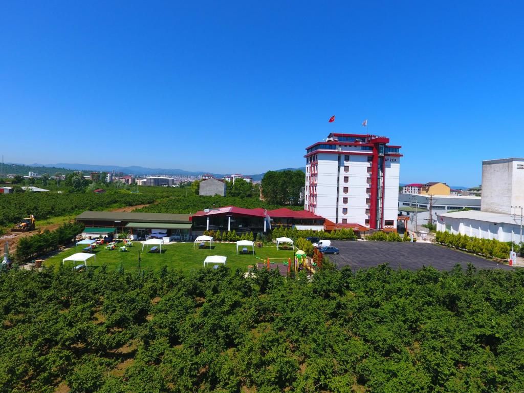 Grand Ayzek Hotel — 3