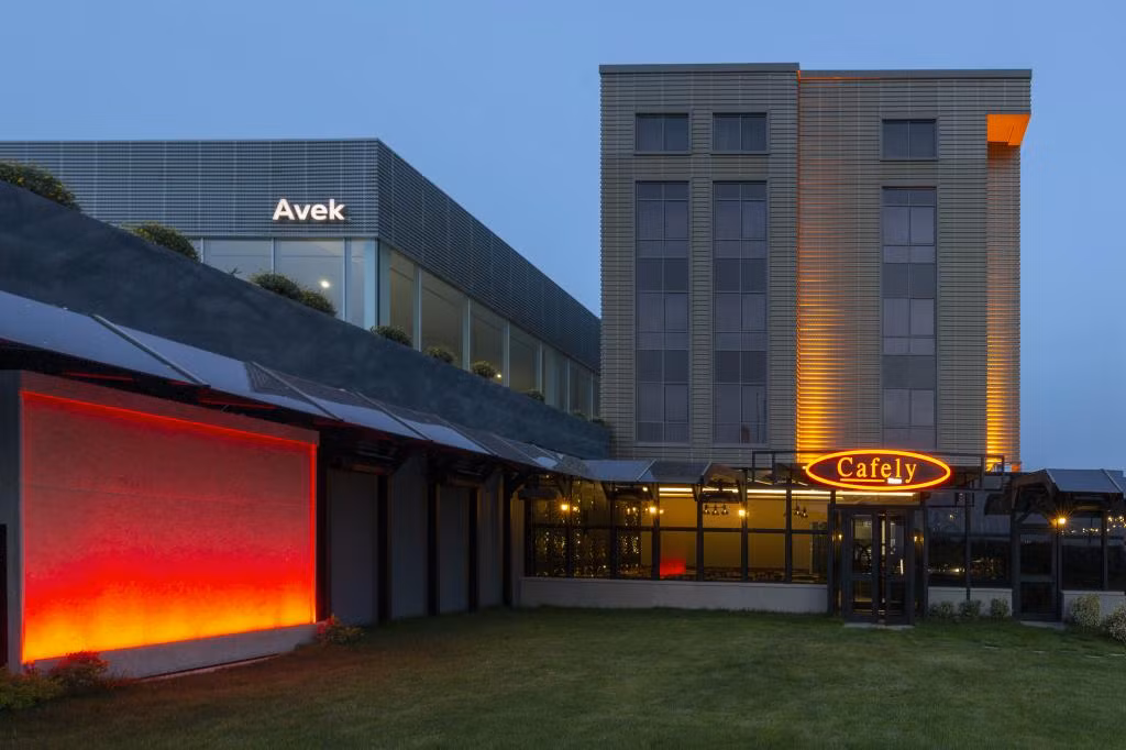 Avec Hotel — 4
