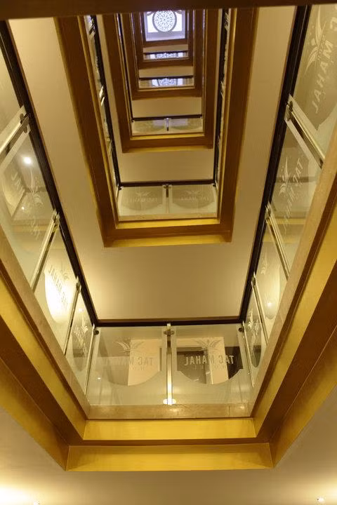Tac Mahal Hotel — 3