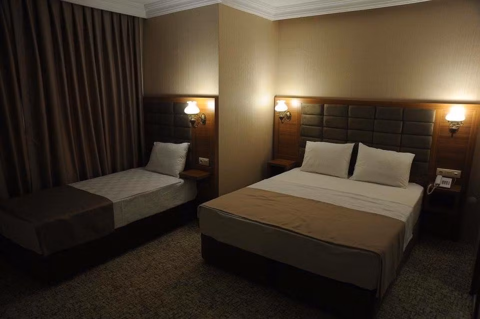 Akşehir Elitt Otel — 3