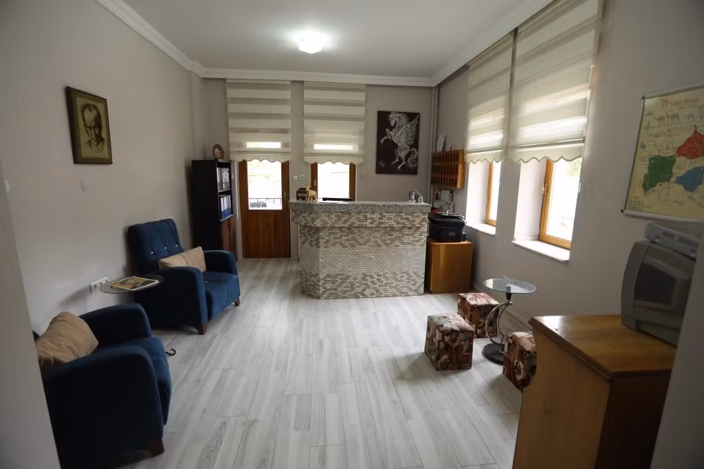 Tulpar Otel — 4