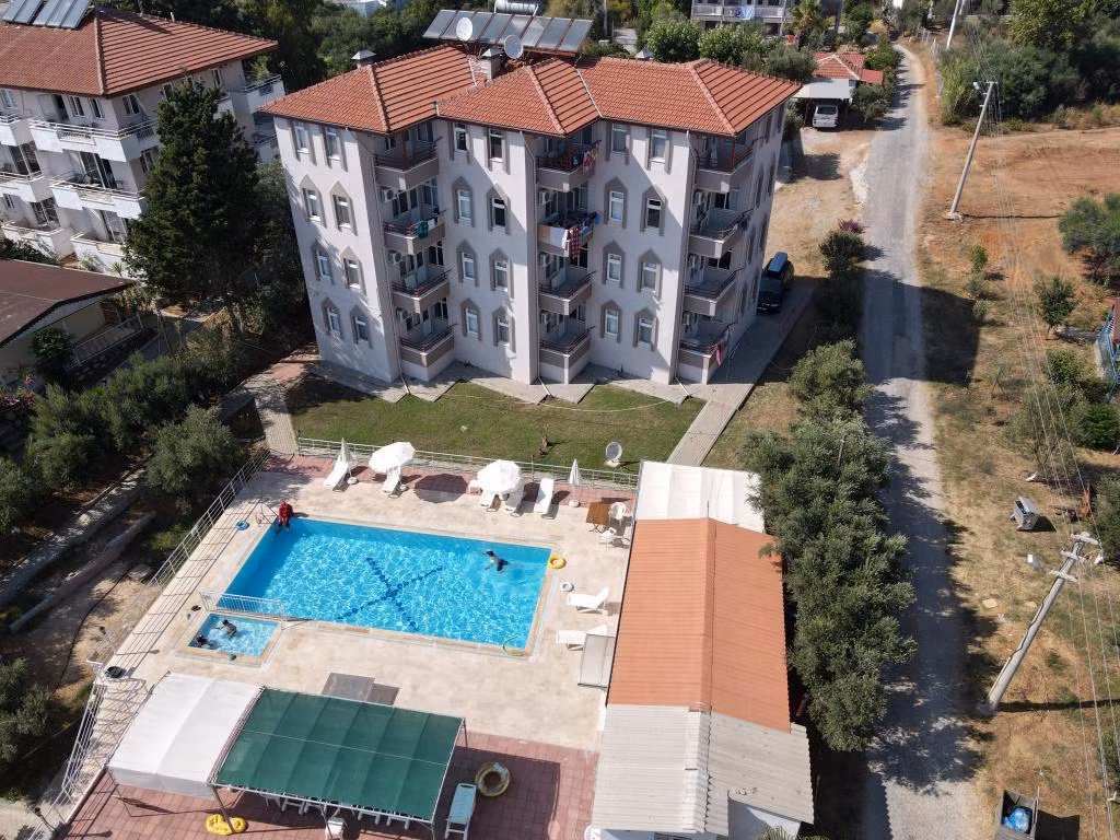 Sercan Apart — 8