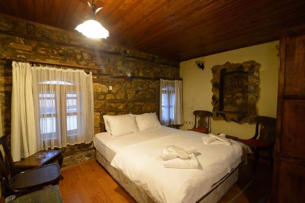 Otel Yorgo Seferis Urla — 4
