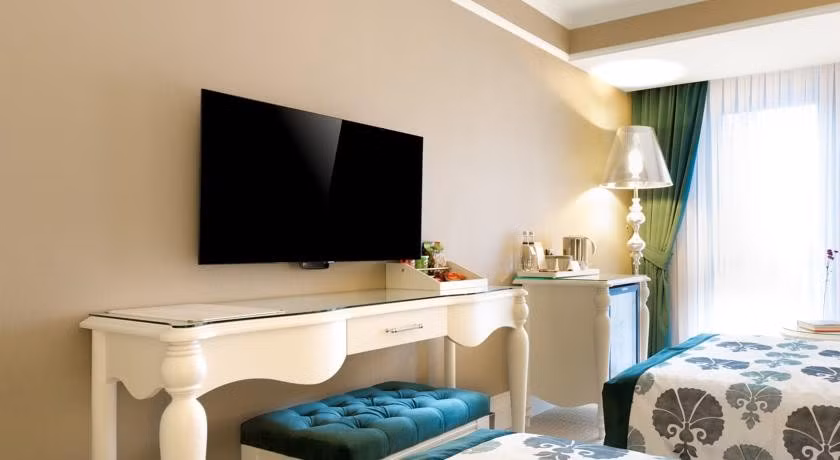 Metropolitan Hotel Taksim — 9