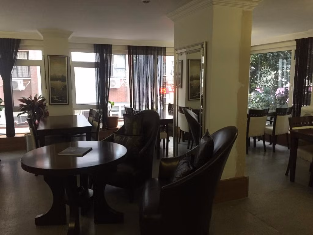 Şirin Hotel Kadıköy — 8