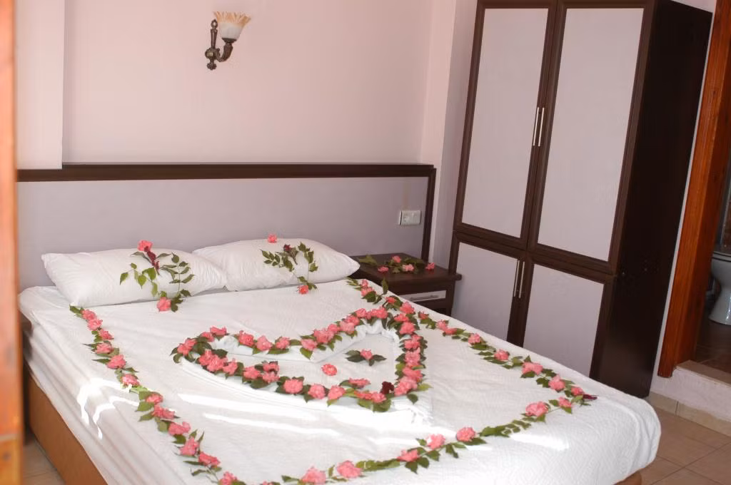 Tolay Hotel — 6