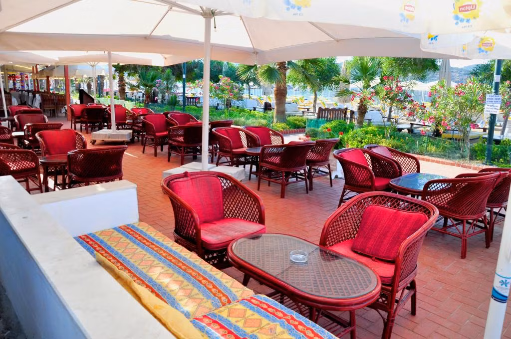 Regal Otel — 3