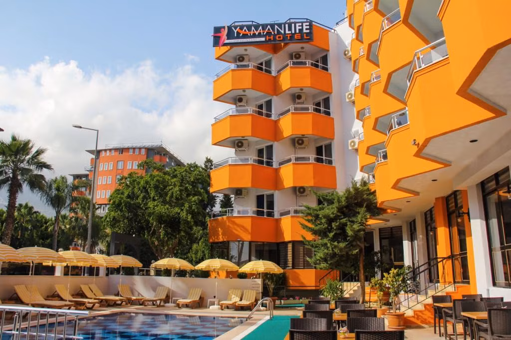Yaman Life Hotel — 4