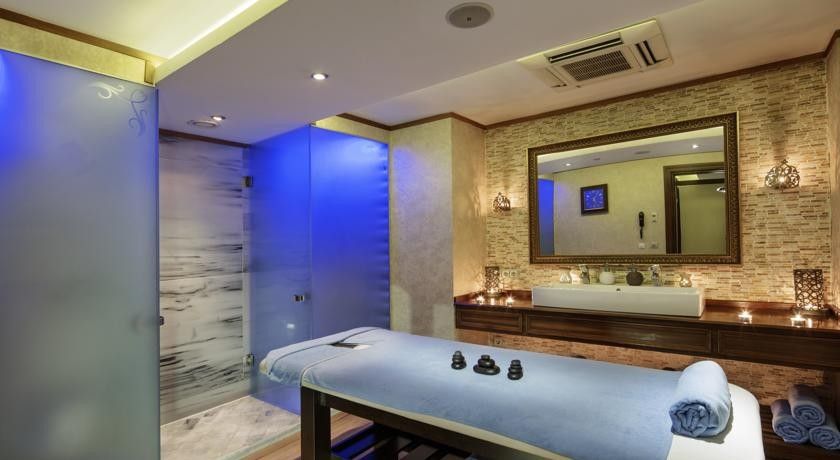 Crowne Plaza Istanbul Old City — 6