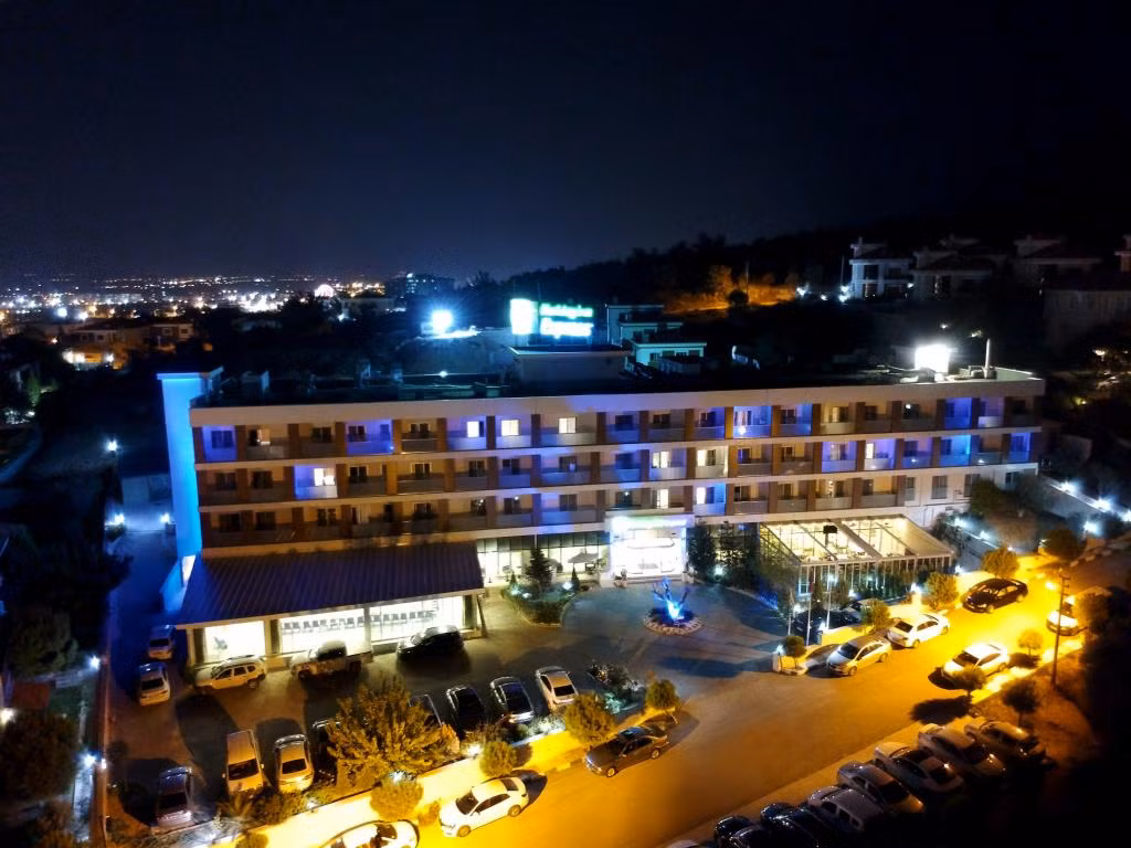Holiday Inn Express Manisa West