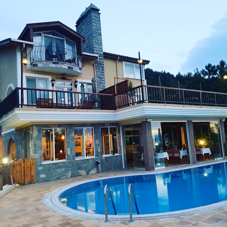 Villa Manço — 2