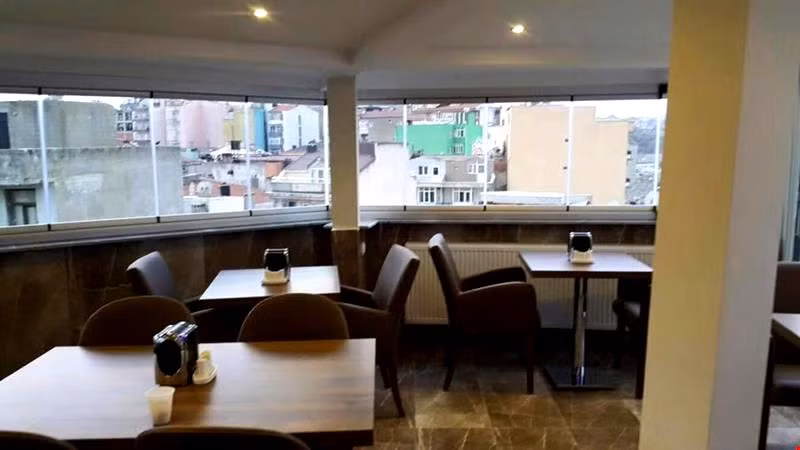 Vera Hotel Bandırma — 8