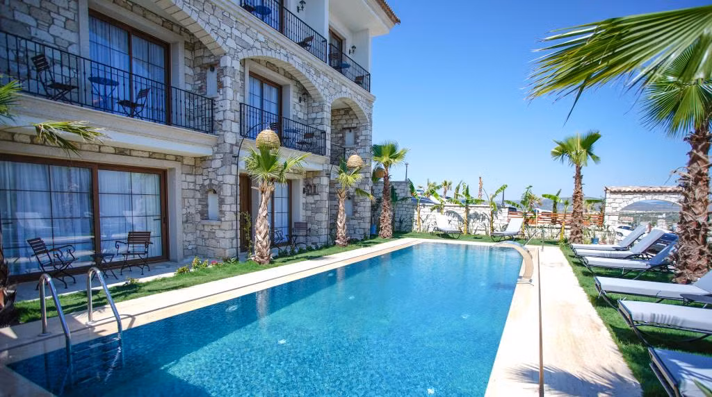Avalon Alaçatı — 4