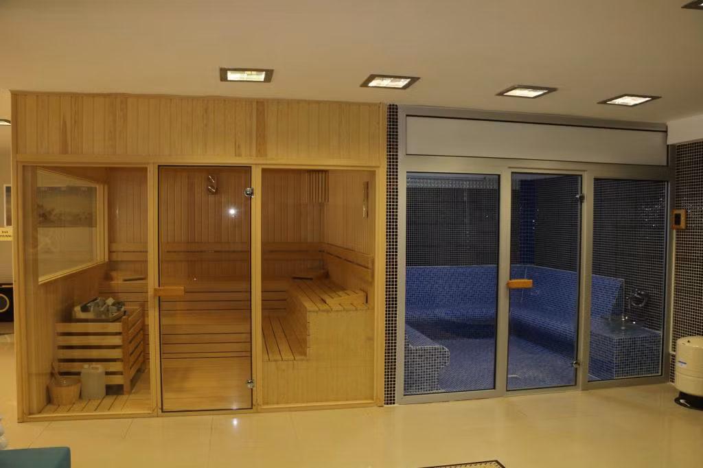 Business Grand Hotel — 8