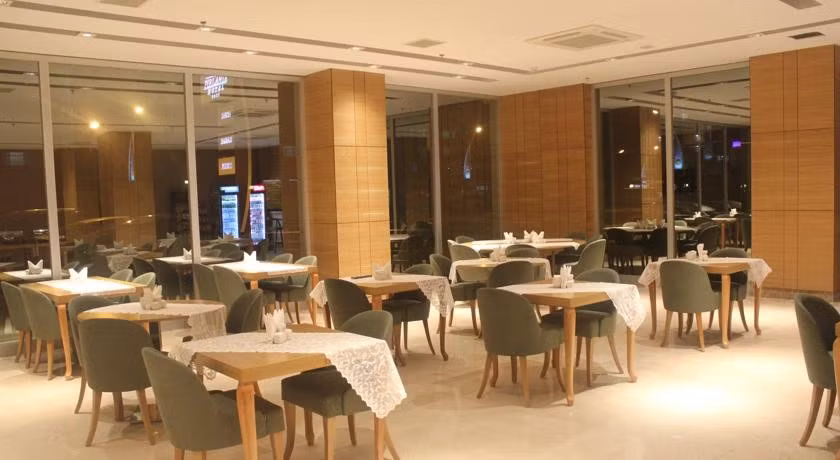 YZE Pırlanta Hotel — 8