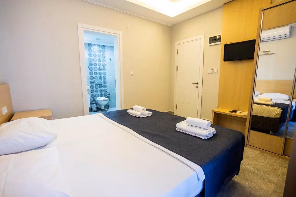 Ven Suites  — 5