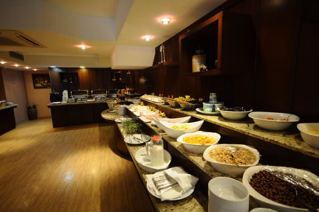 Çukurova Park Hotel — 3