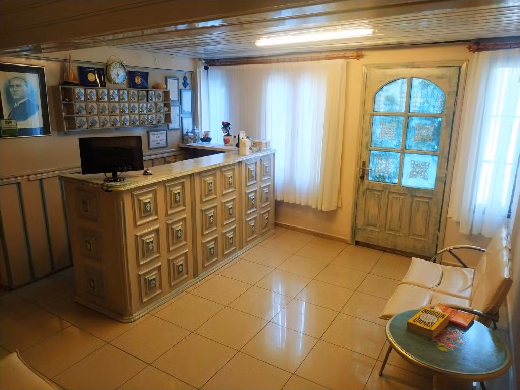 Yalçın Hotel Çeşme — 6