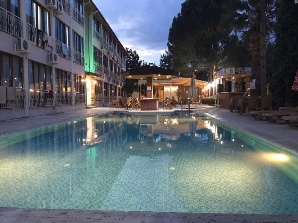 Oskar Hotel — 5