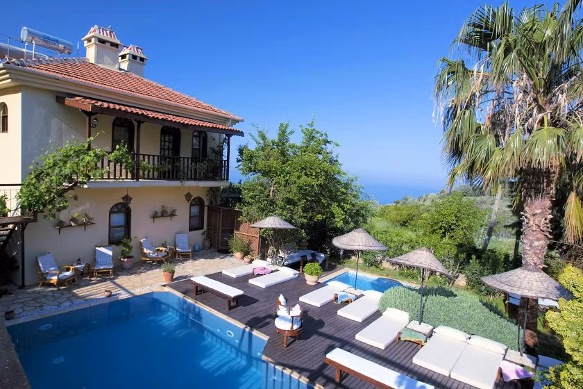 Mandarin & Mango Boutique Hotel — 6